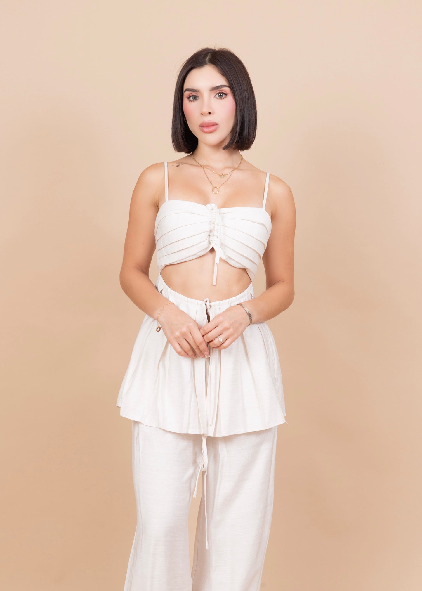 Set “CAMILA”