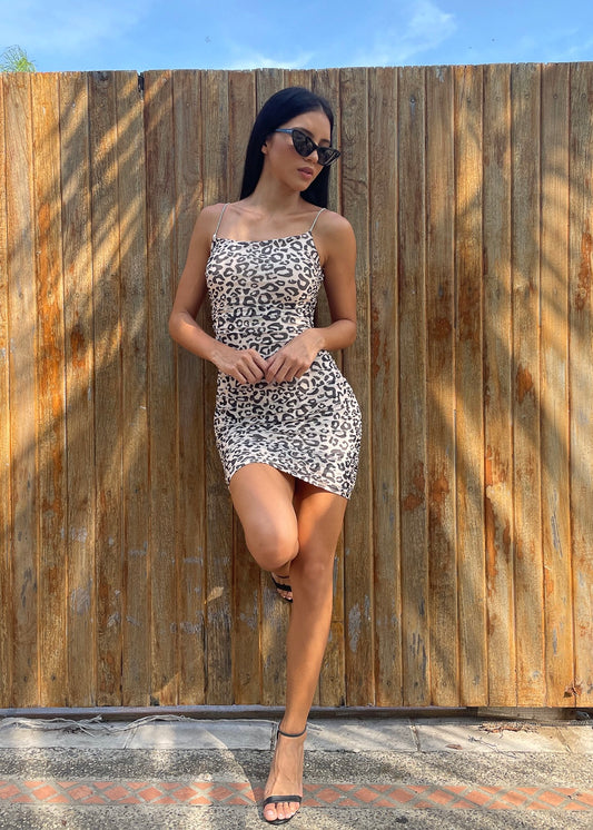 Vestido corto “LEO”